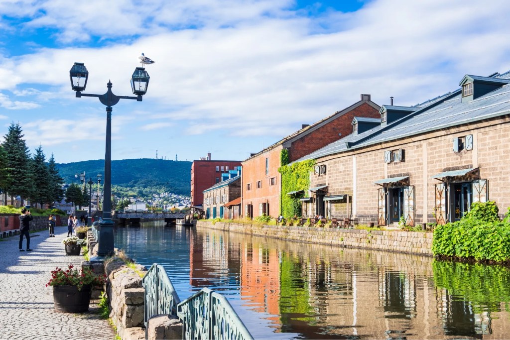 Sapporo Photo Diary – Day 3: Mountaintop Views and an Otaru&nbsp;Getaway